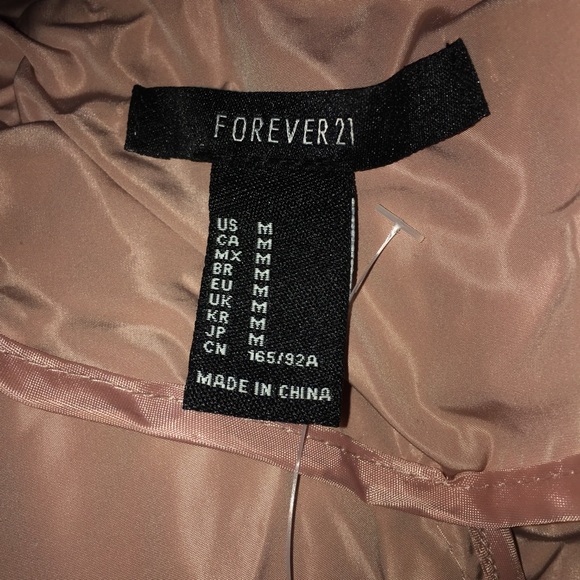 Blush pink windbreaker - Picture 3 of 3